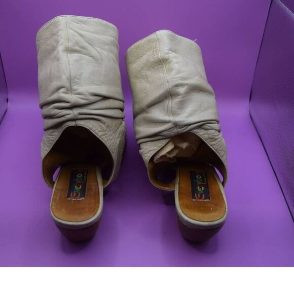 Vintage Everybody by BZ Moda Ivory Open Toe Scrunch Boots - 39.5 / 9 - Picture 2 of 3